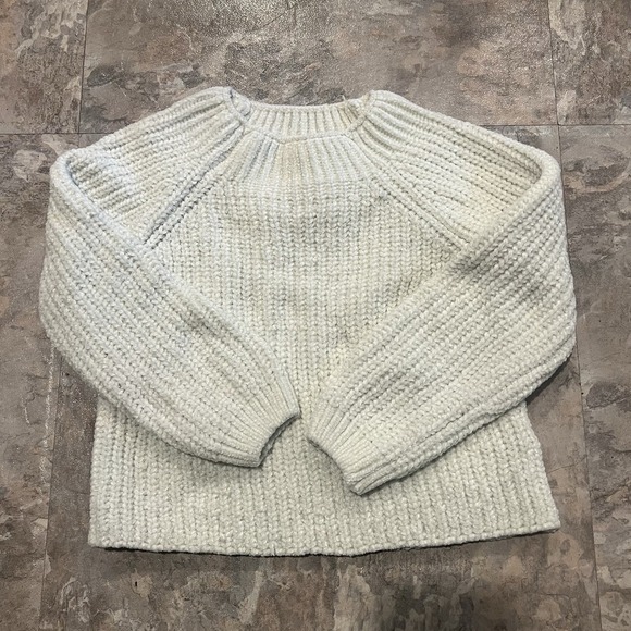Osh Kosh B'gosh Girls Soft Chenille Sweater Size 4/4A Ivory Soft Corduroy - Picture 1 of 6